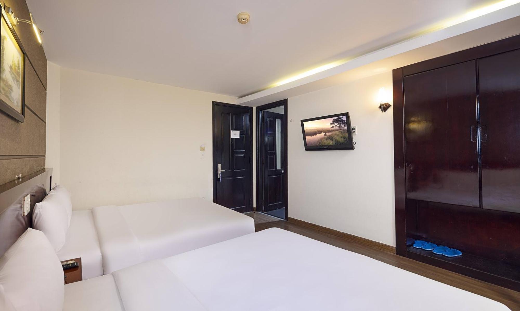 Wintersea Hotel Nha Trang Buitenkant foto