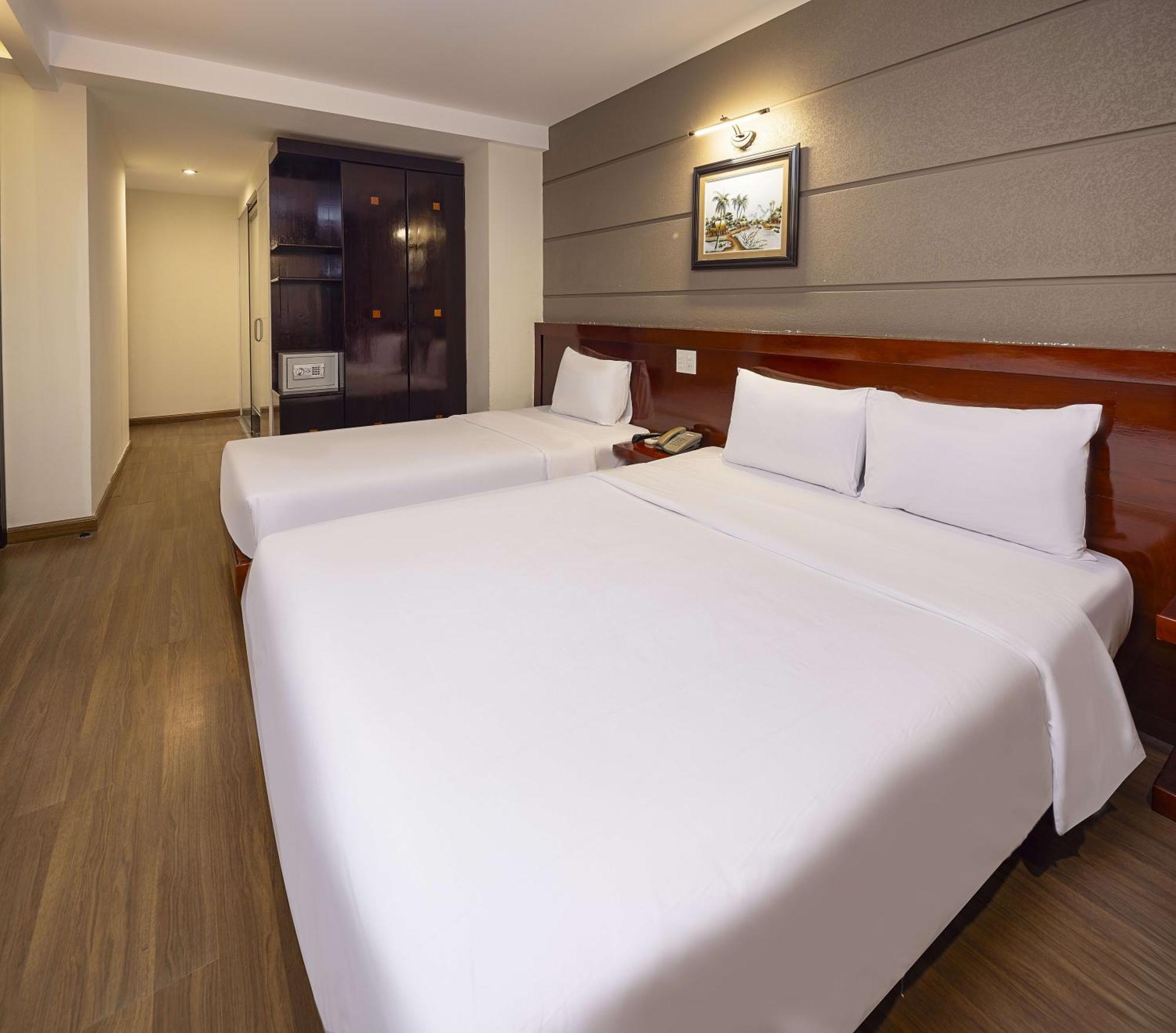 Wintersea Hotel Nha Trang Buitenkant foto
