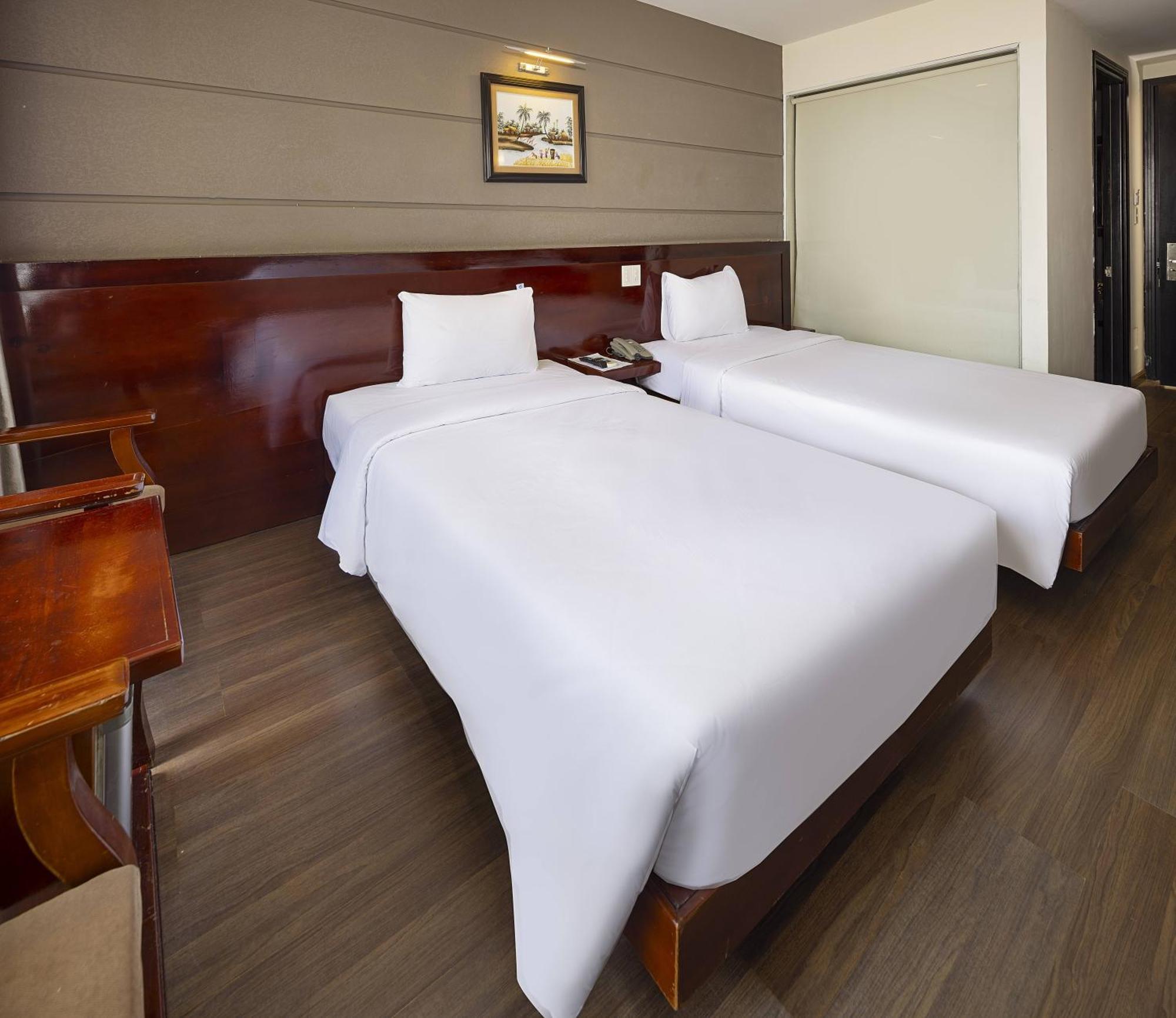 Wintersea Hotel Nha Trang Buitenkant foto